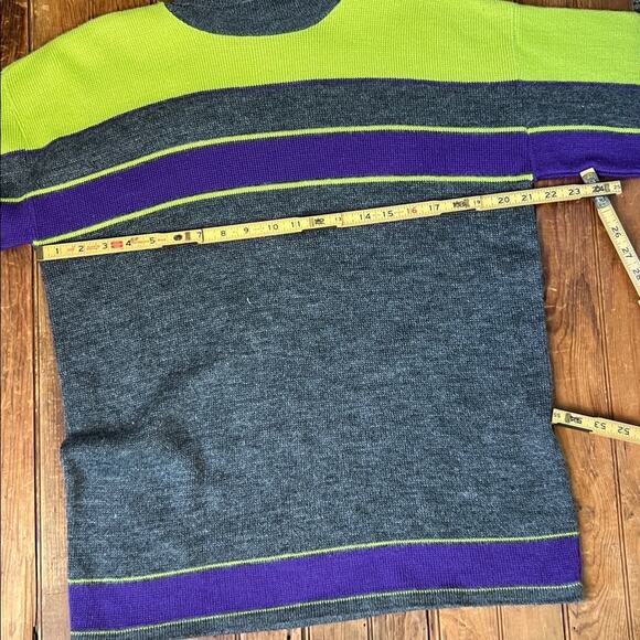 Men's vintage 90s lime, green, gray, purples stripe turtleneck ski Sweater - Picture 3 of 7